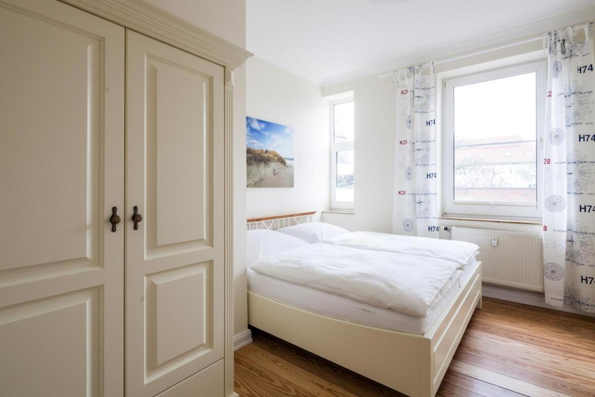 Appartement & Ferienwohnungen Thiess Росток Экстерьер фото